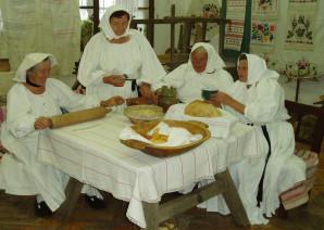 Izložba Zapovijedi pod lipom u Mikloušu
