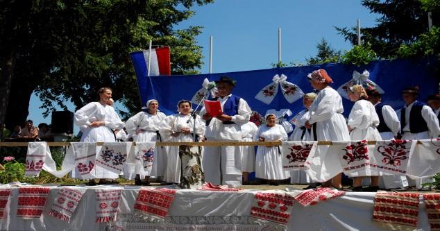 Izložba Zapovijedi pod lipom u Mikloušu