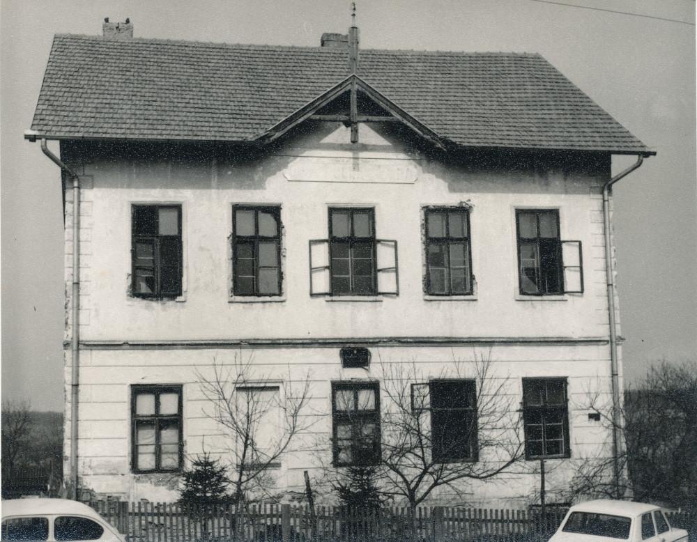 Izložba Zapovijedi pod lipom u Mikloušu